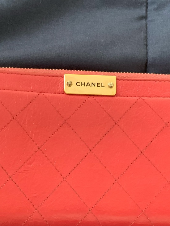 Chanel Pink Quilted Leather Zip Wallet - Picture 2 of 12